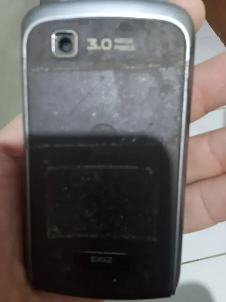 Celular Motorola EX112 50 MB EXP. 3.15 Mpx 1 Core - Foto 2