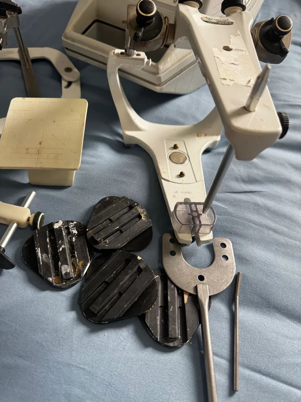ARTICULADOR ODONTOLOGICO - Foto 2