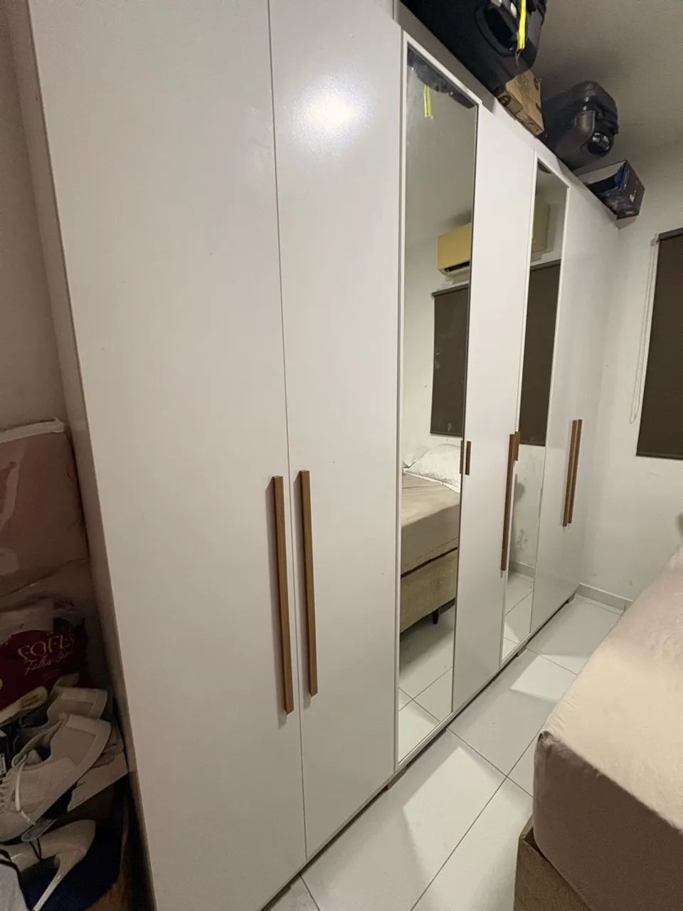 Guarda-roupa casal 7 portas 