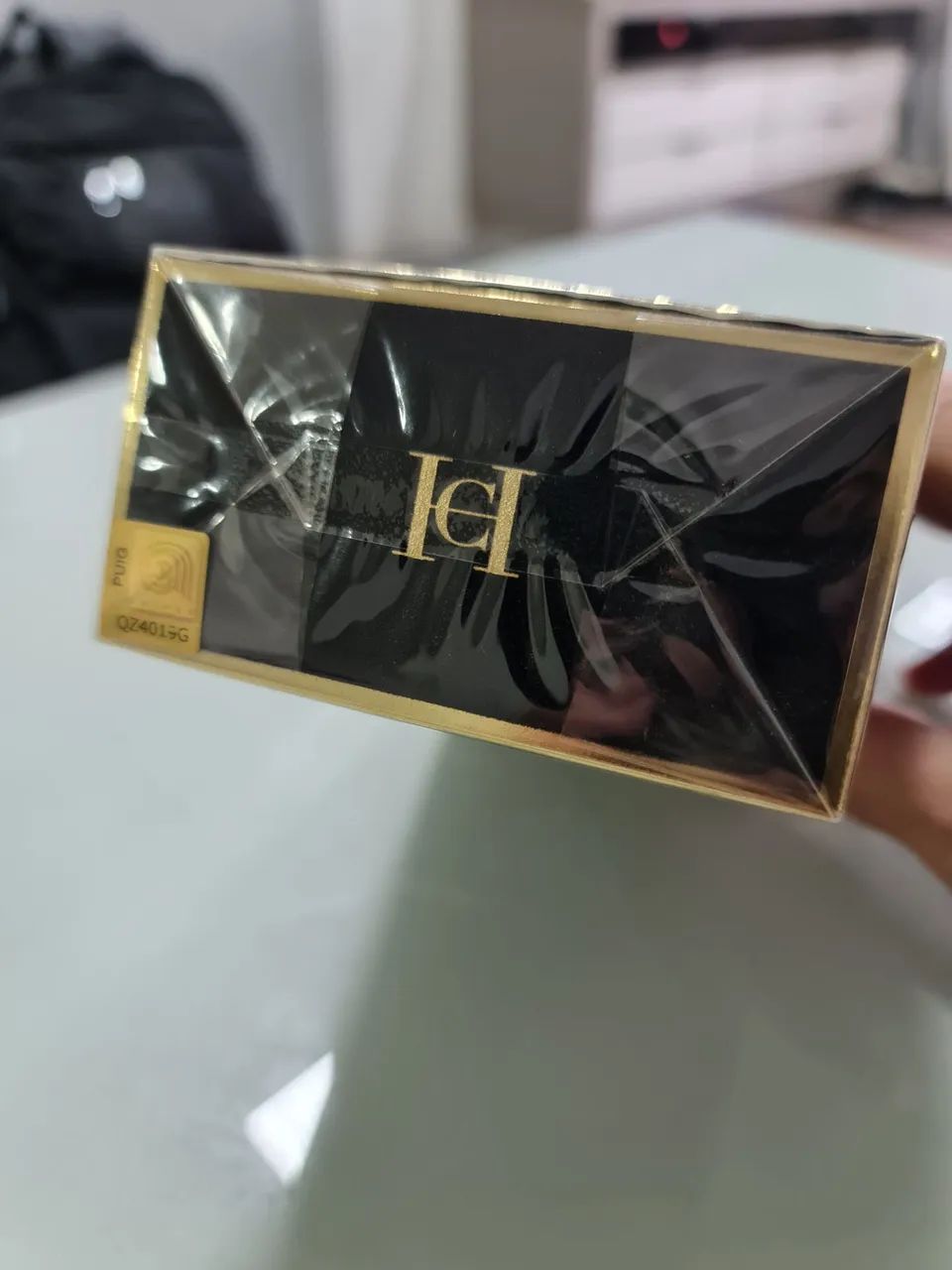 Perfume Bad Boy Carolina Herrera Original 50ml Lacrado - Foto 2