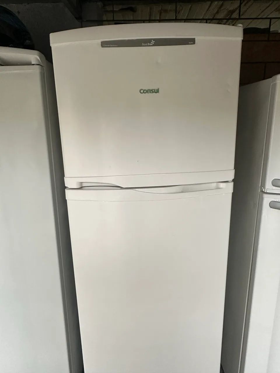 Vendo geladeira 