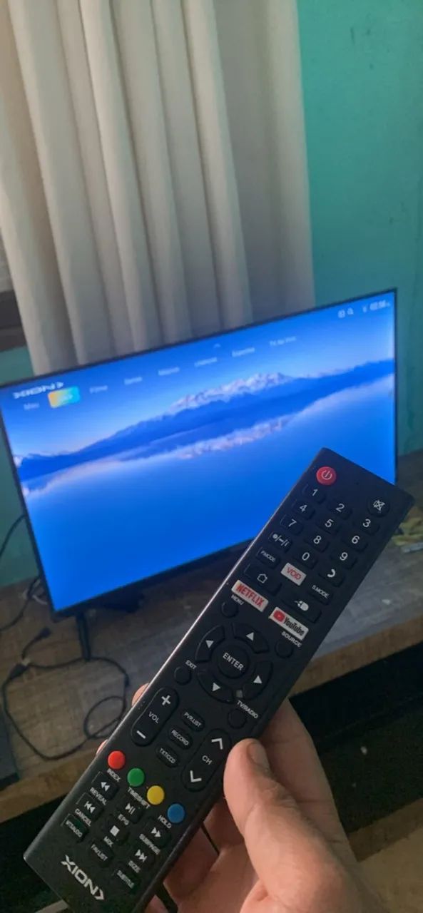 Tv smart 32 polegadas semi nova 