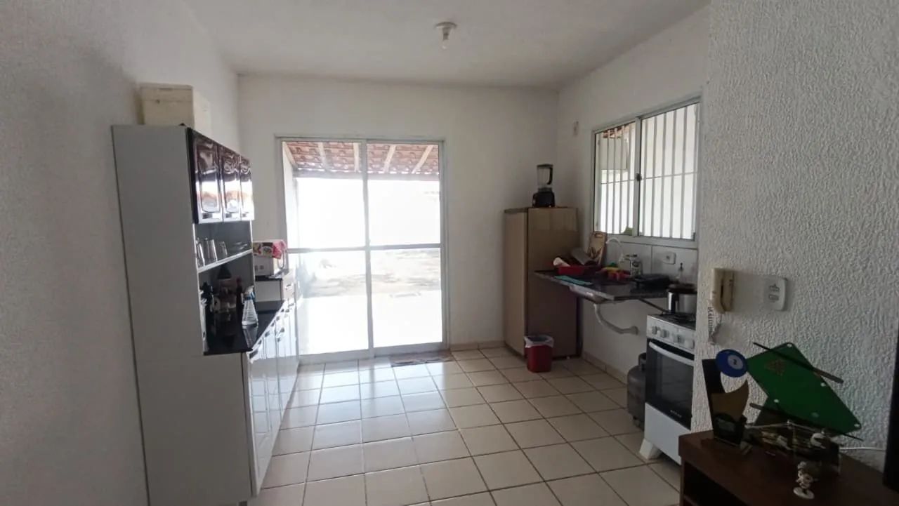 CASA NO CONDOMÍNIO MORADAS