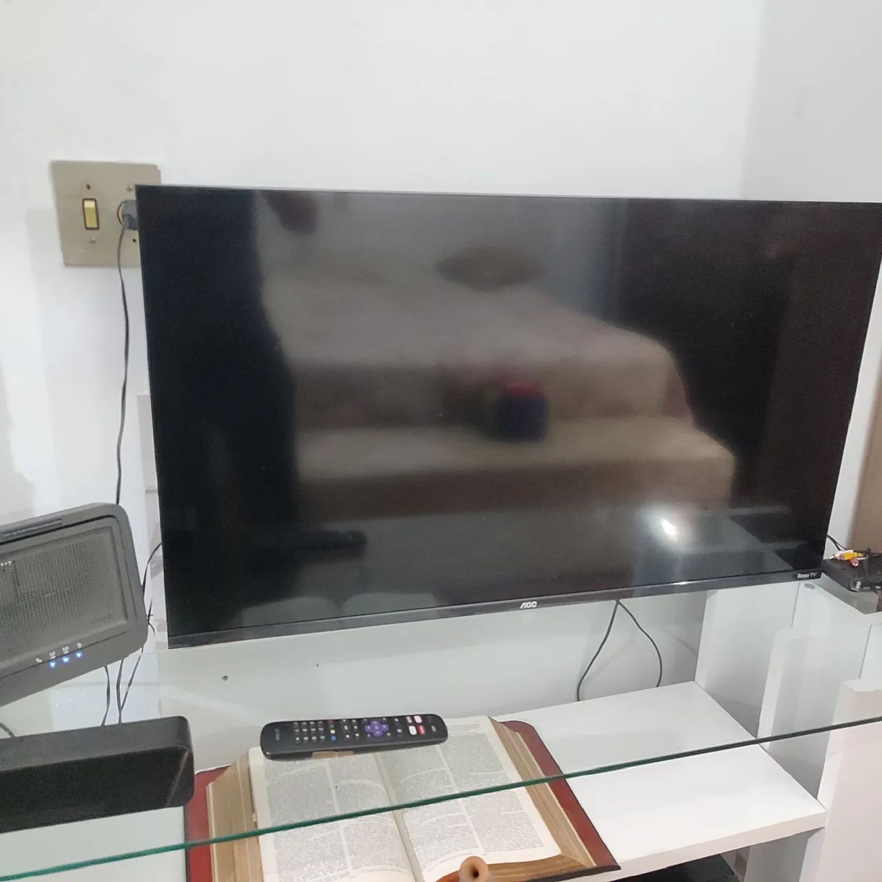Smart TV 43 polegadas AOC Full HD Roku TV - Foto 4