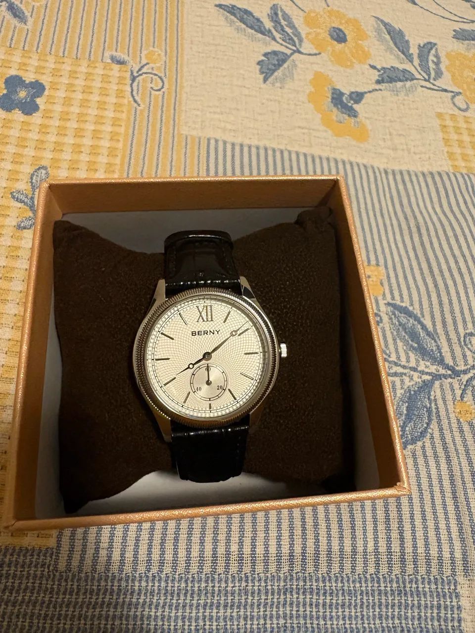 Relógio Berny 38mm com pulseira em couro - Foto 3