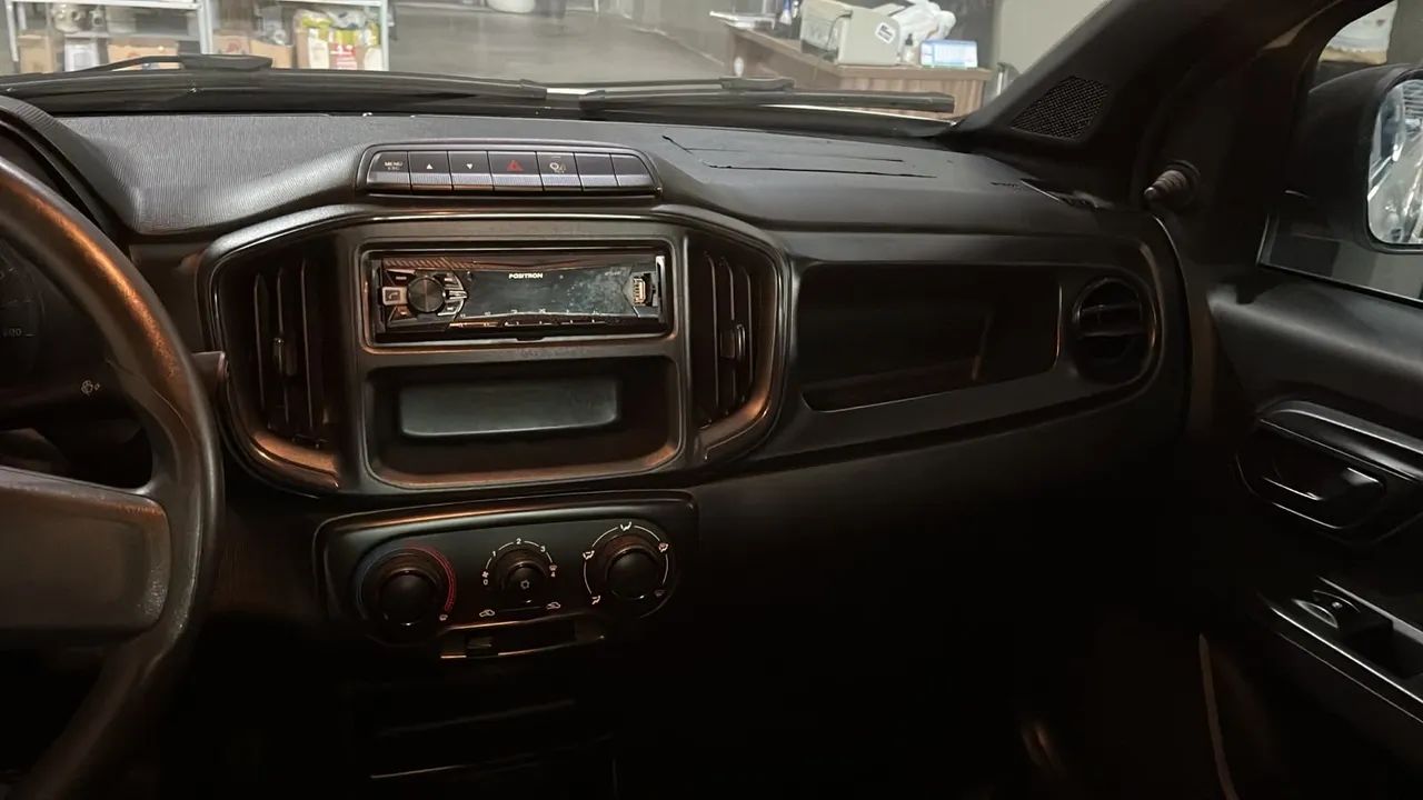Fiat Strada Endurance 1.4 Flex 8V CS Plus 2022 - Foto 5