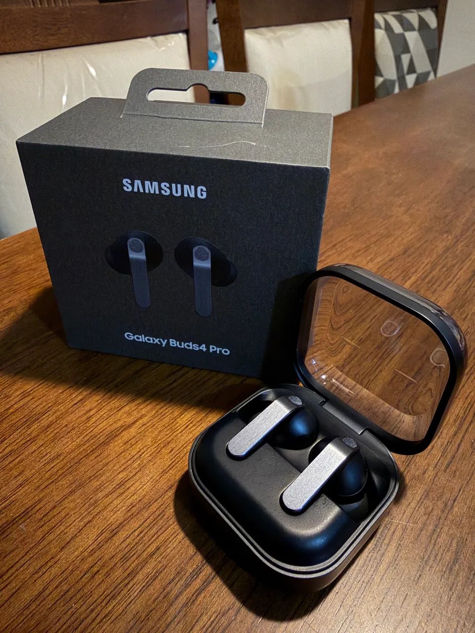 Galaxy Buds4 Pro