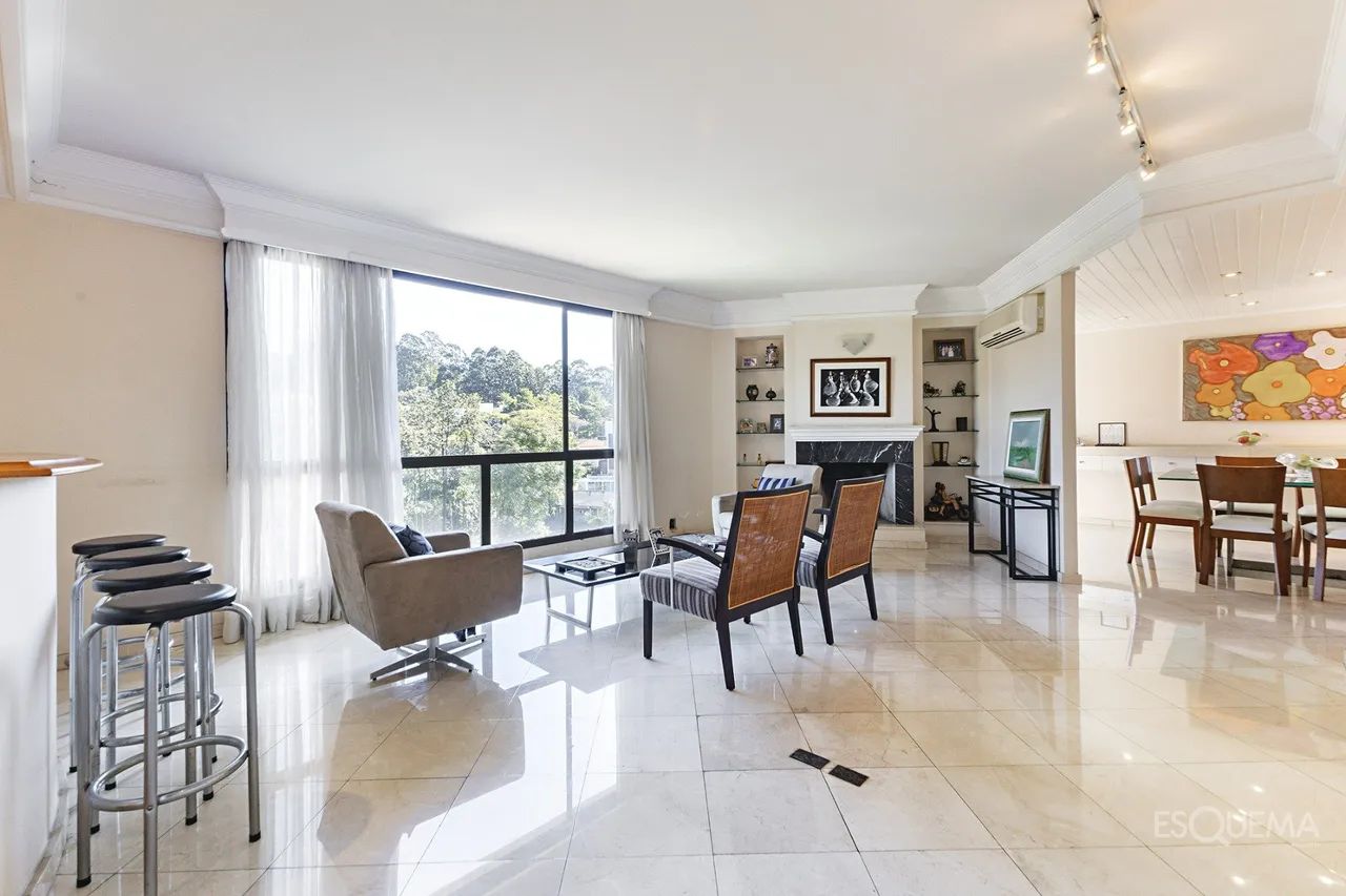 Apartamento de 251 m² com 3 suítes e excelente planta no Real Parque - Foto 2