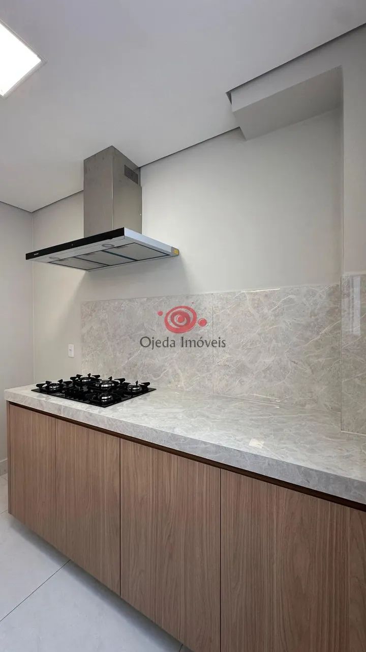 Apartamento, novo, lindo com planejados e ar condicionado - Foto 2