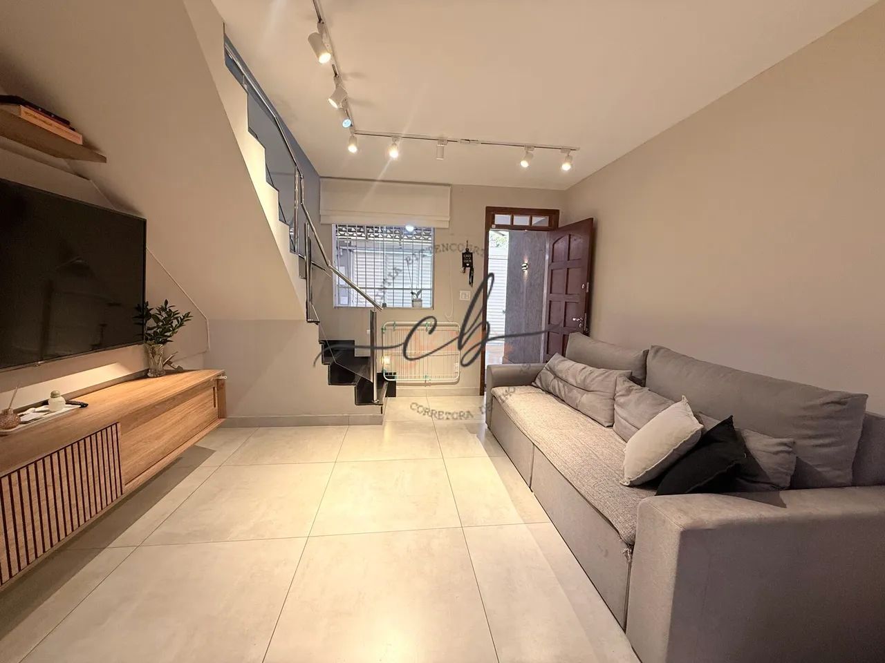 Casa Geminada com 2 suítes no Camargos - Foto 2