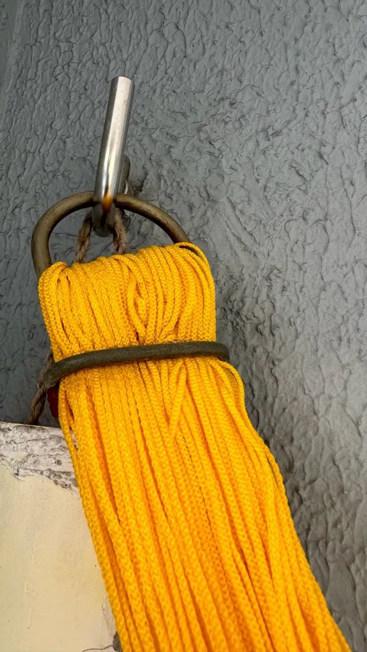 Rede de nylon cor amarela