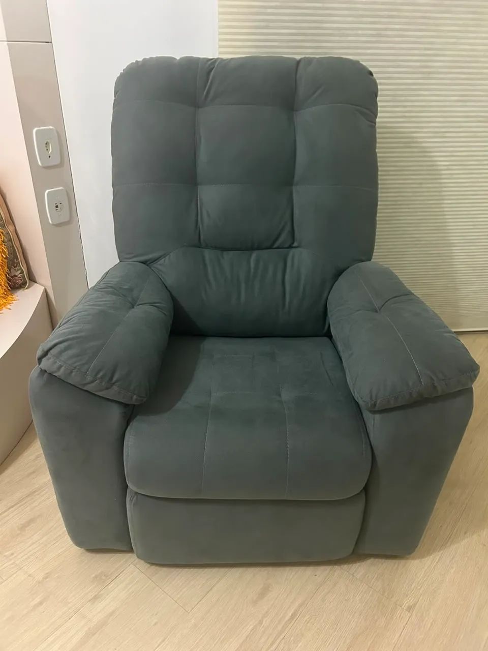 Poltrona reclinável