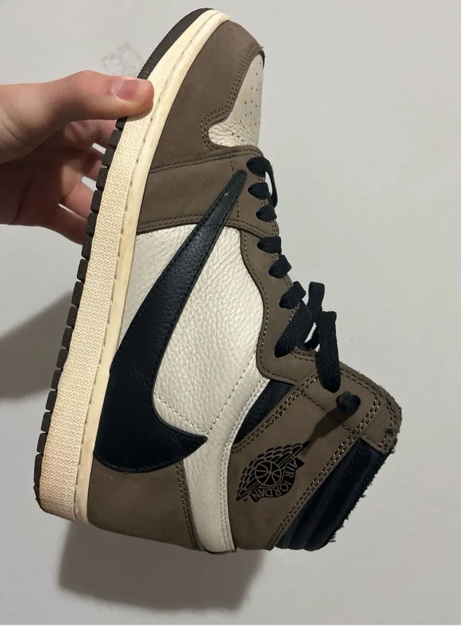 Tênis air jordan 1 travis scott  - Foto 4