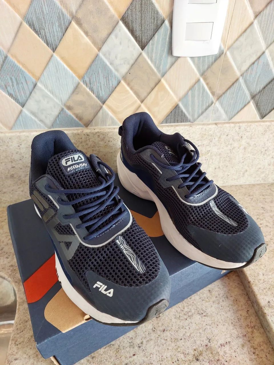 Vendo Tênis Fila N°40 - Foto 3
