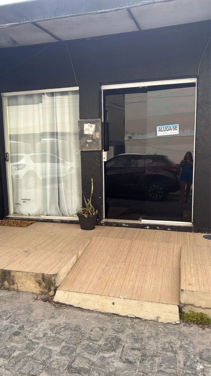 Alugo uma loja dentro do condomínio eucaliptos 