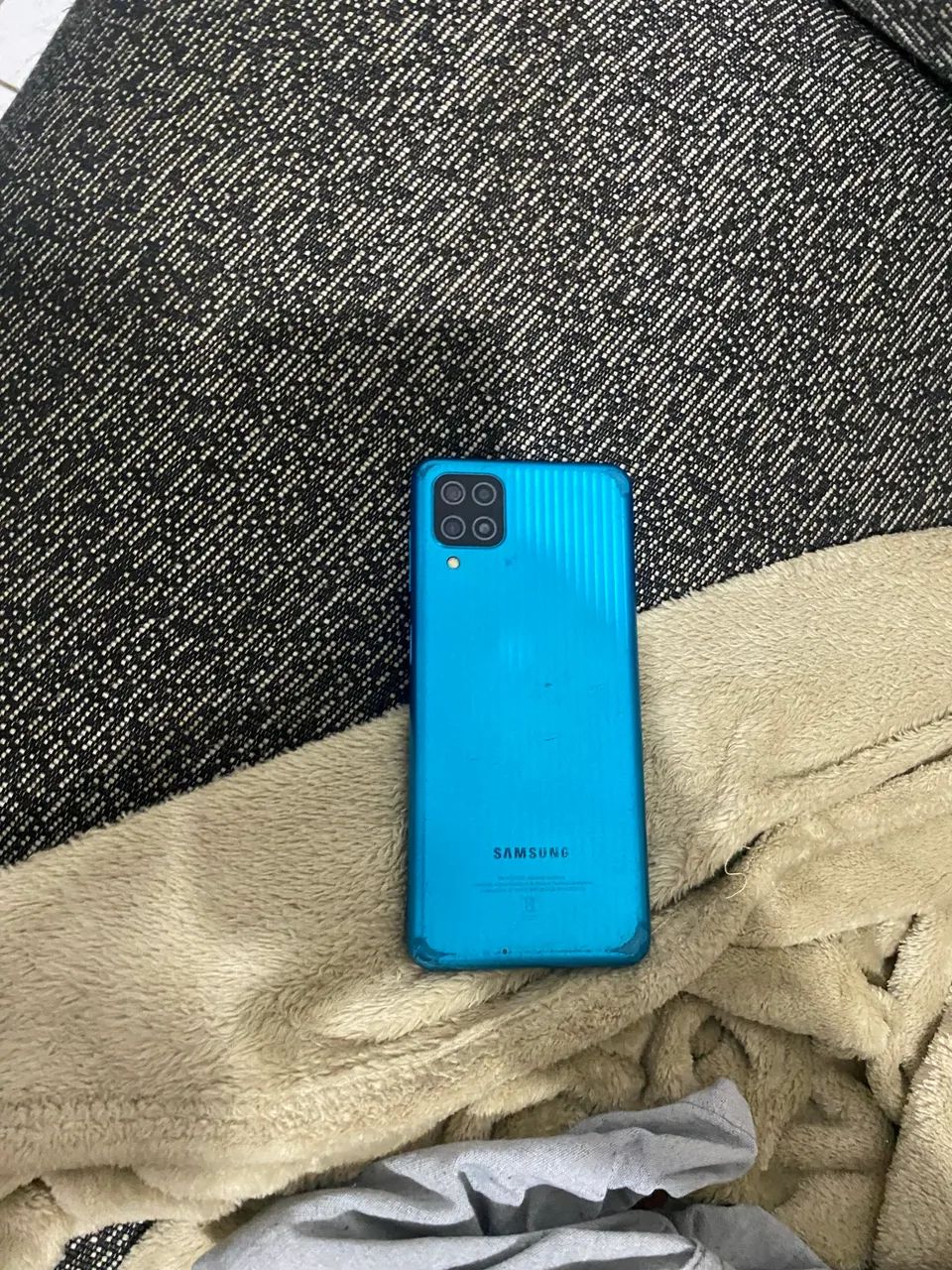 Samsung M12 - Foto 2