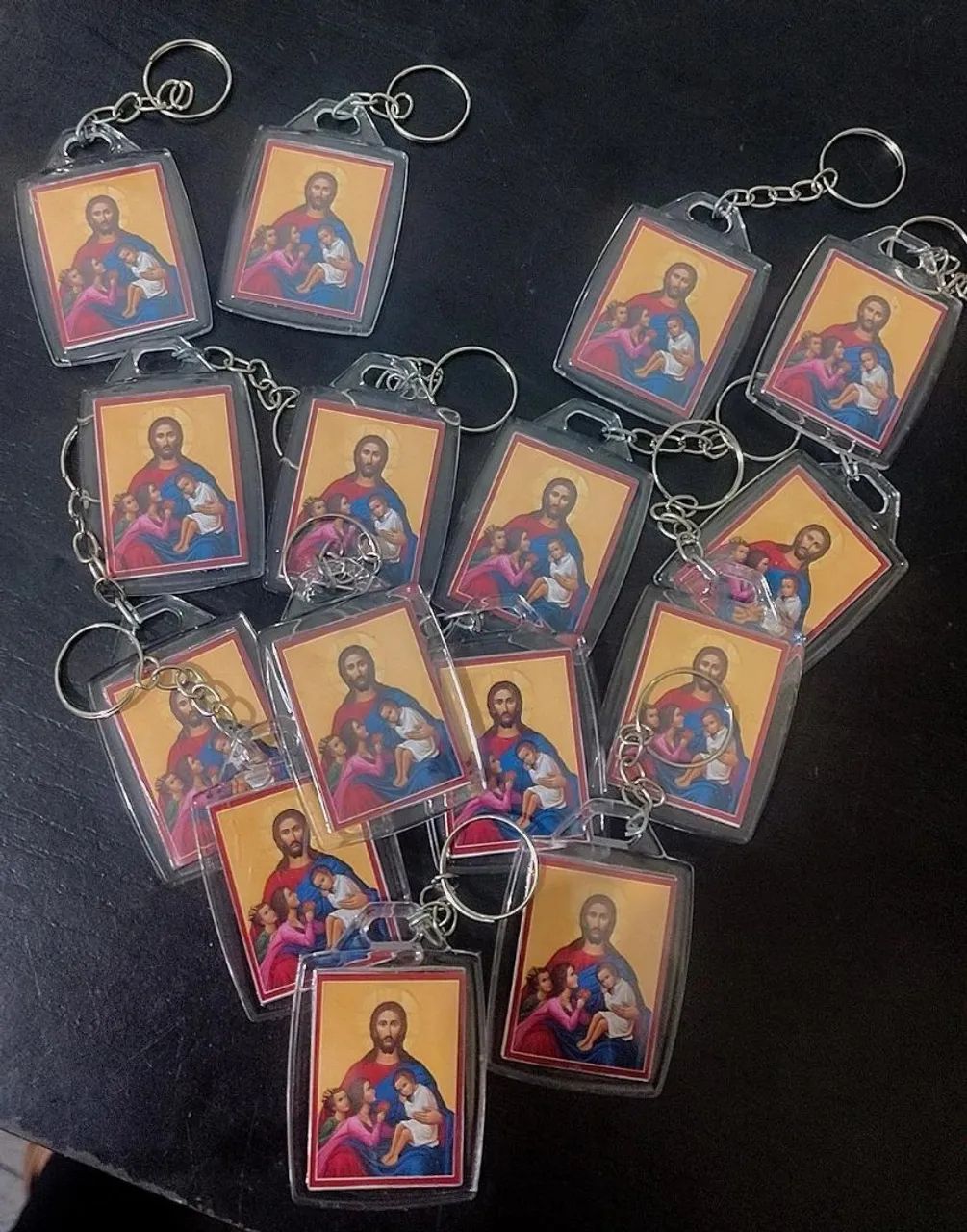 Chaveiros personalizados acrílico  - Foto 5