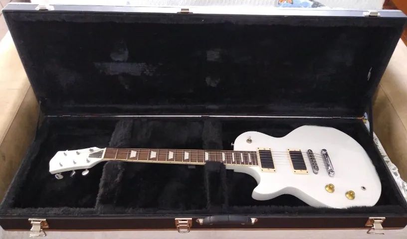 Guitarra Modelo Gibson