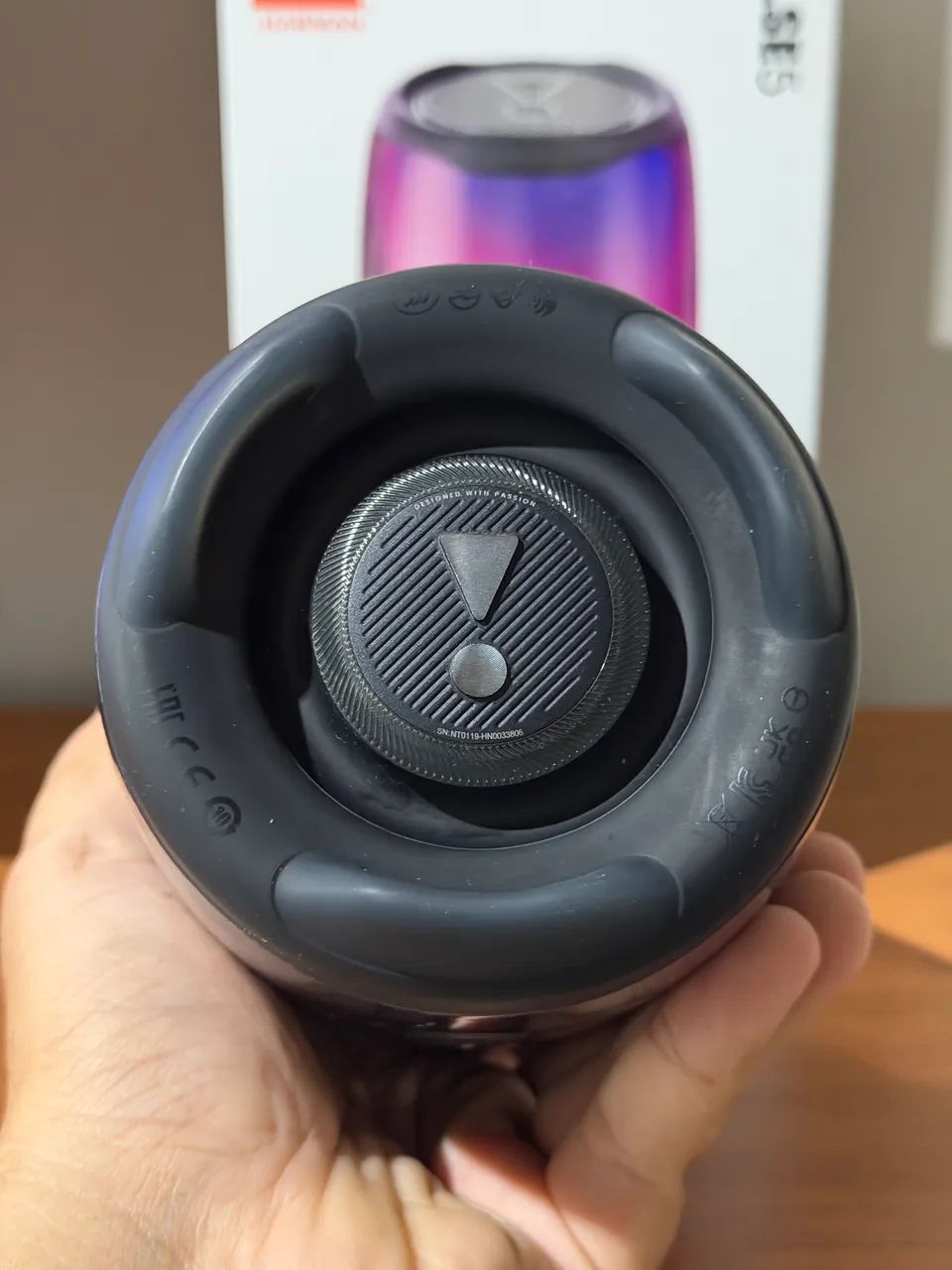 Jbl pulse 5 com caixa  - Foto 5