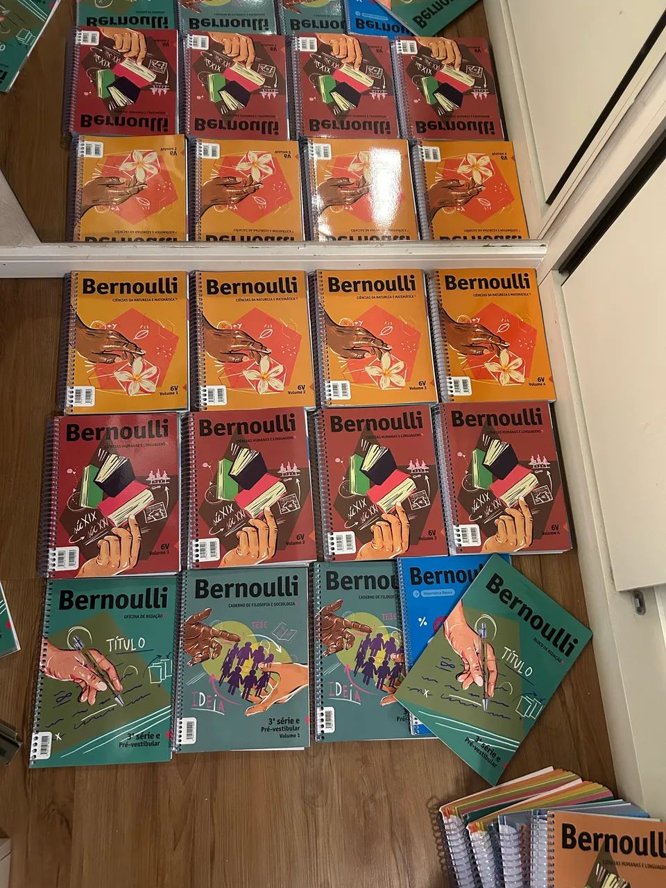 Kit de Apostilas Bernoulli Pré Vestibular e Enem