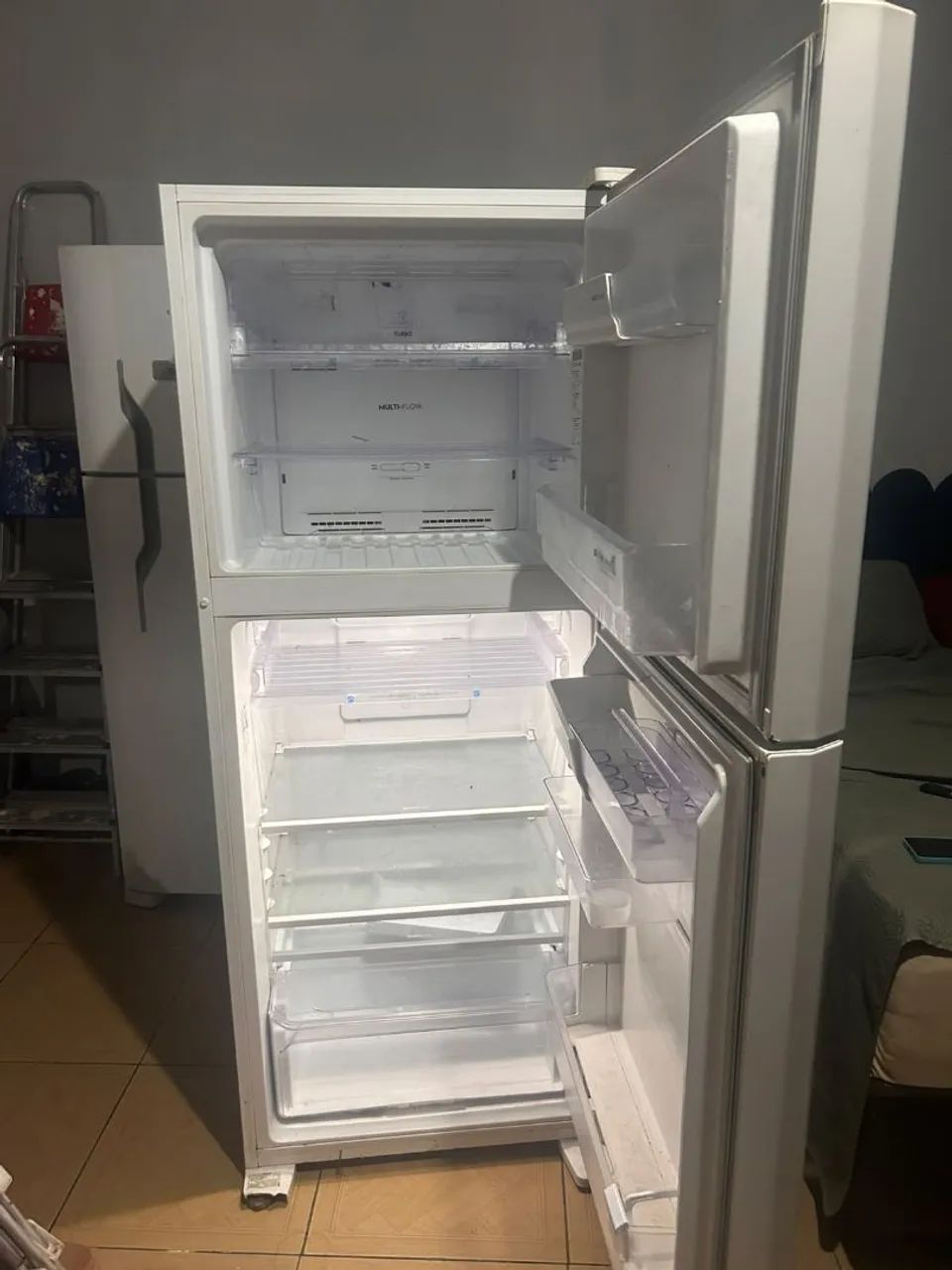 Geladeira Eletrolux Fros free 