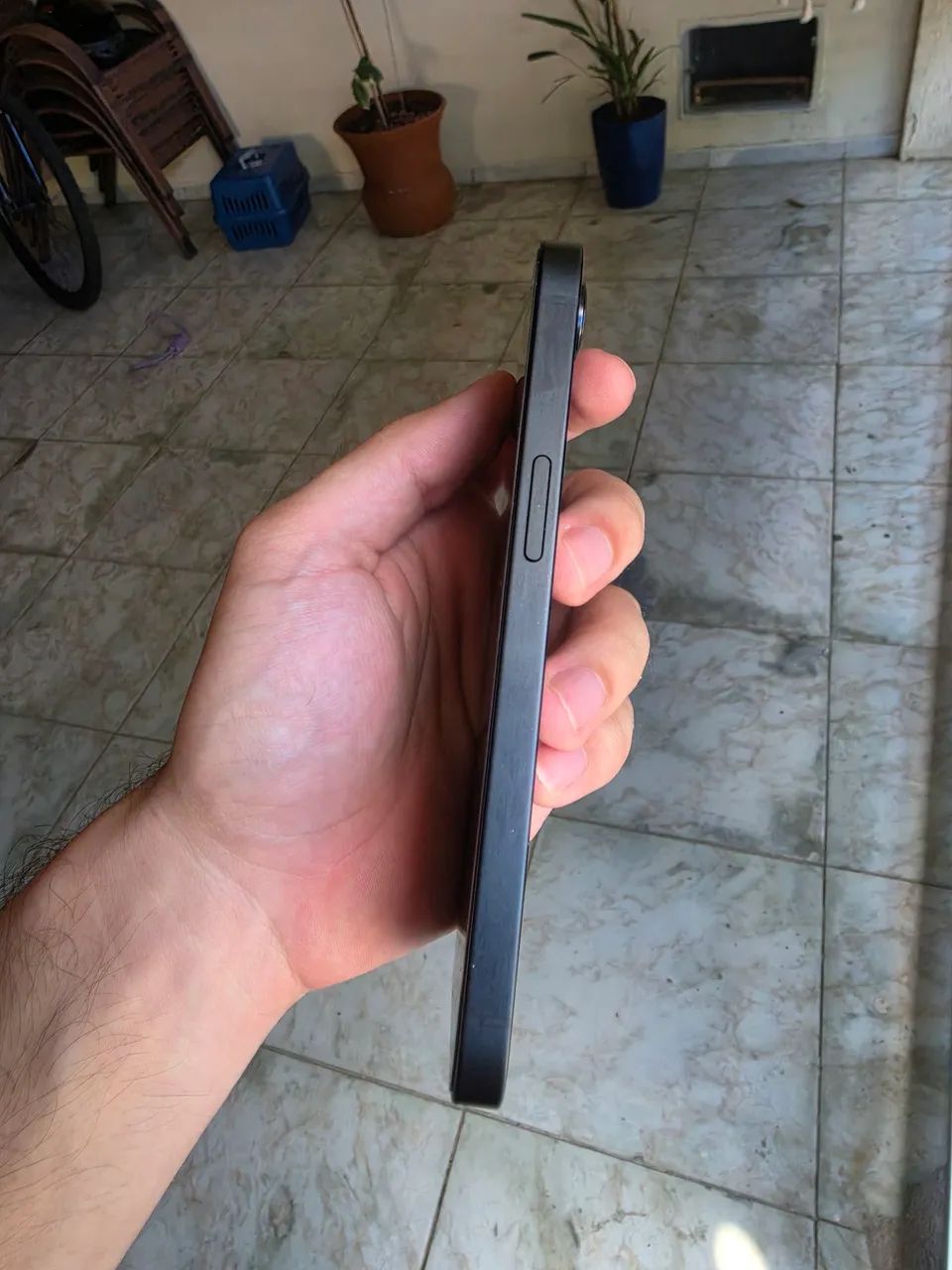 Iphone 16e 100% de bateria em ótimo estado - Foto 4