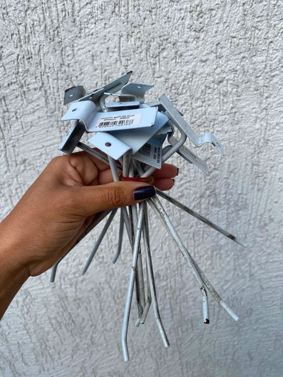 Gancho simples 20cm R$ 1,00 unidade - Foto 2