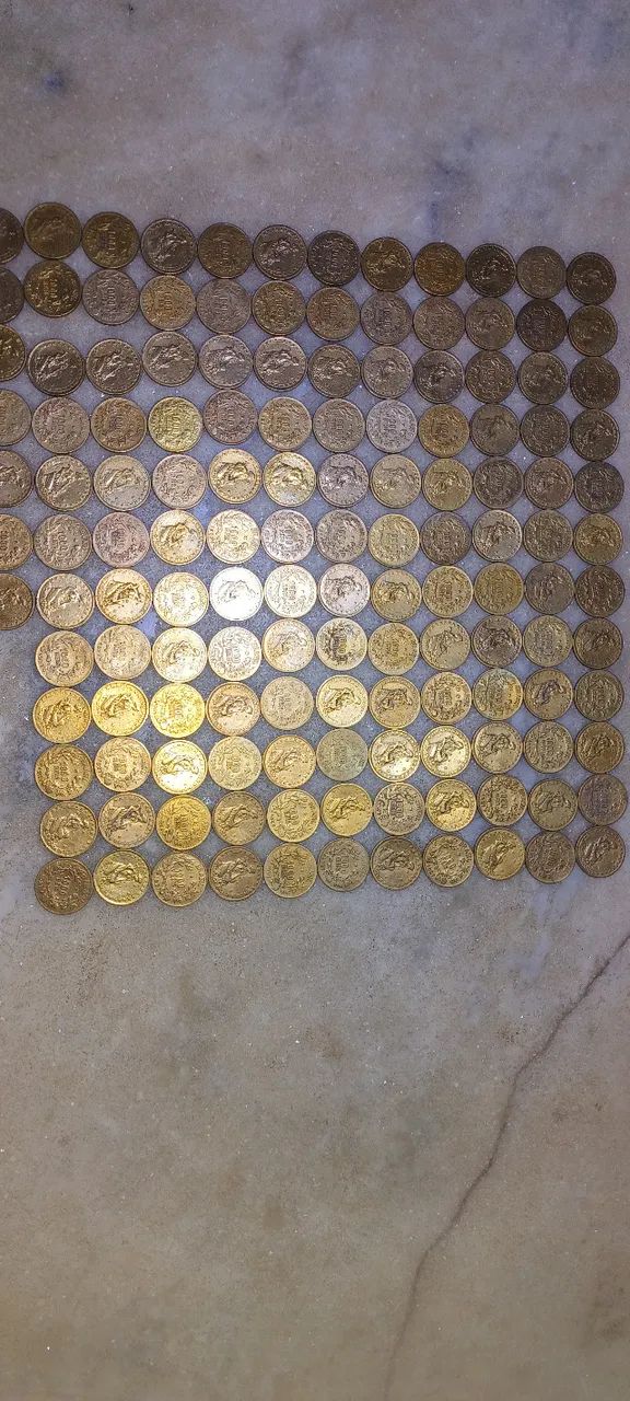 LOTE DE CÉDULAS ANTIGAS NOVAS E USADAS  E MOEDAS GRANDE QUANTIDADE LEIA... - Foto 5