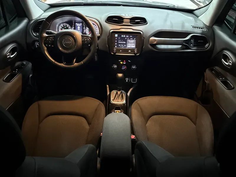 Jeep Renegade Sport 1.8 4x2 Flex 16V Aut., foto 17 de 19