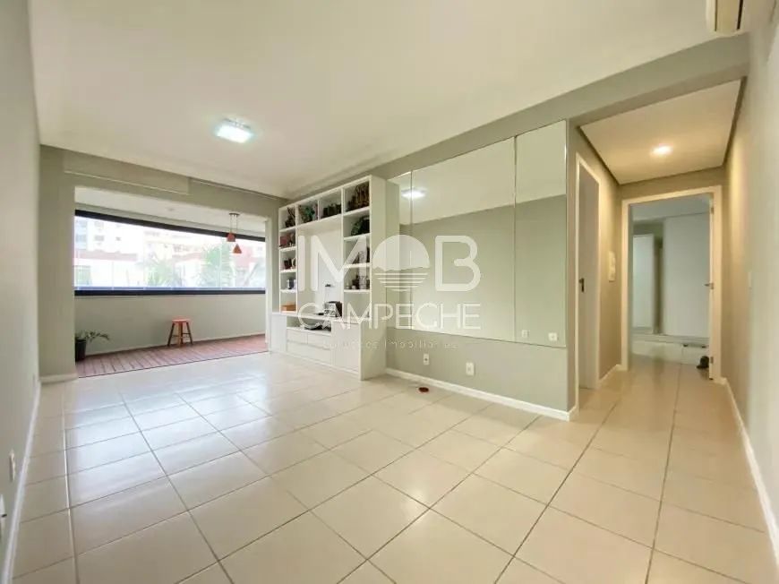 Apartamento de 2 dormitórios à venda em Coqueiros - Foto 5