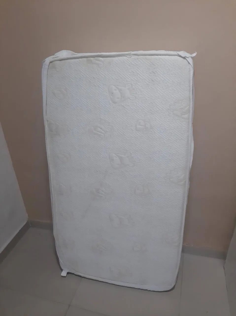 Vende-se colchão berço 