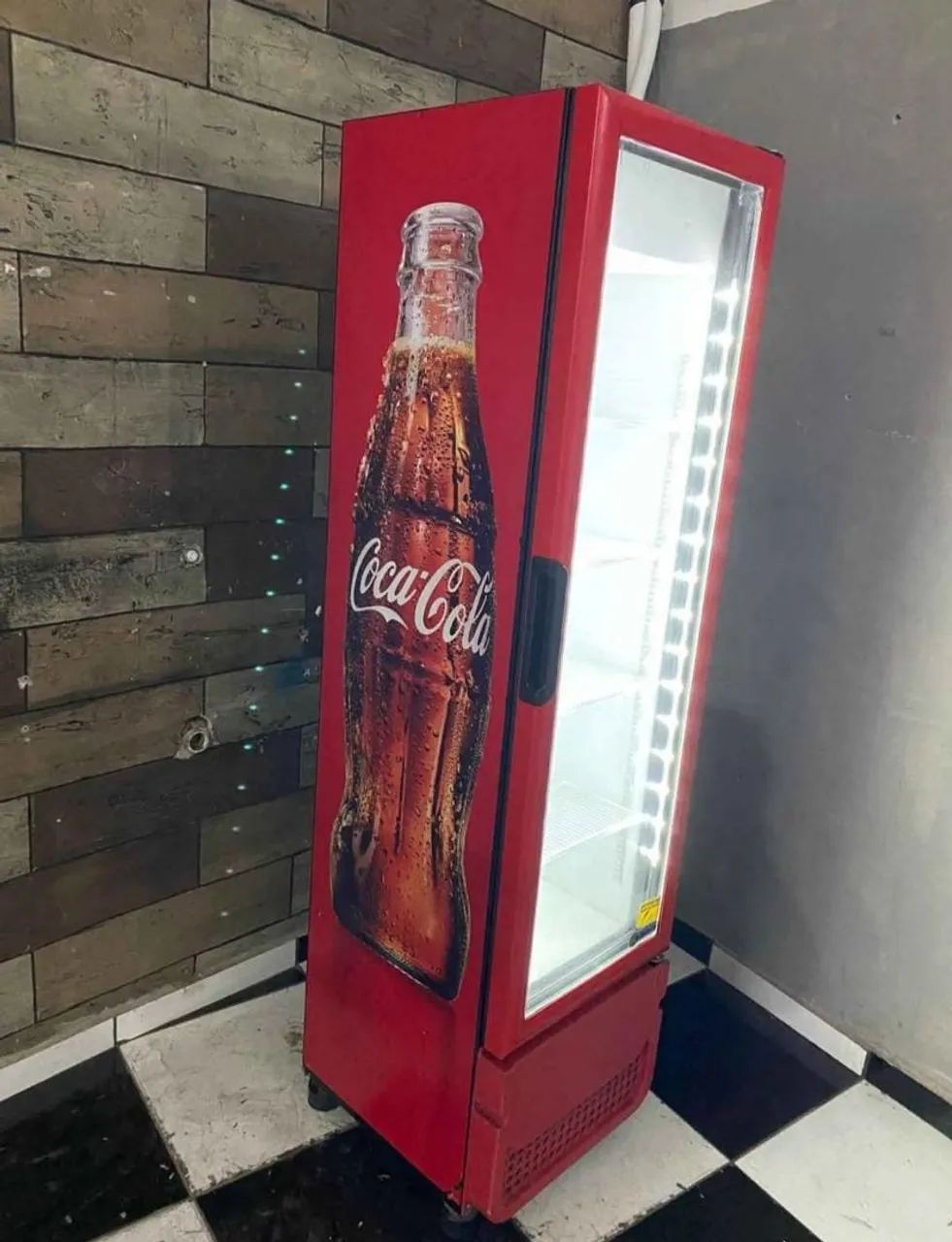 Expositora da Coca cola  - Foto 2