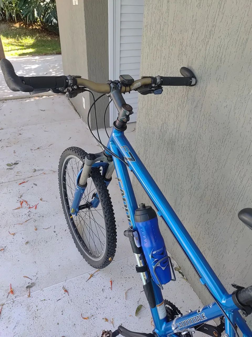 Bicicleta Cannondale Aro 26, quadro 19 - Foto 3