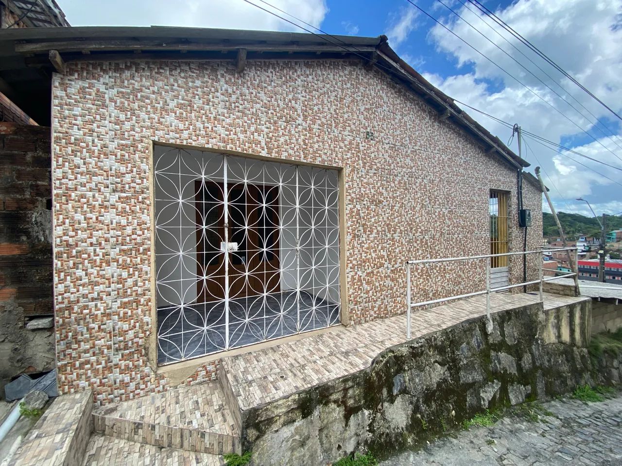 VENDE-SE DUAS CASAS EM CHÃ GRANDE