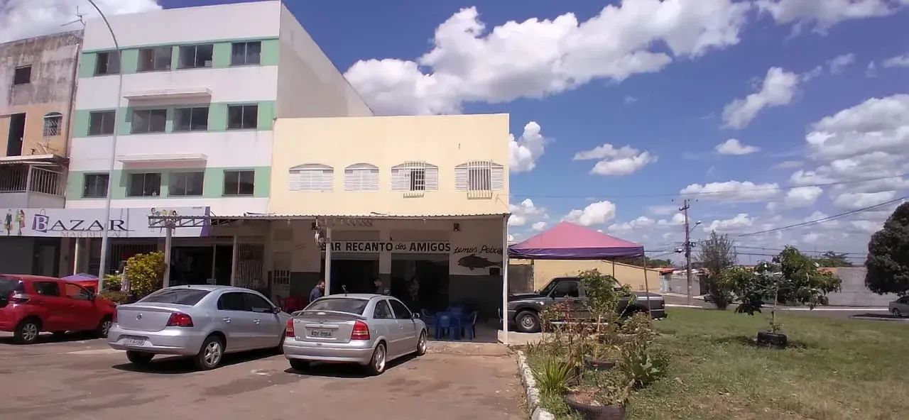 Alex Gama Vende: Prédio Comercial, Loja e 03 Aptos, Qd 30 St Oeste, Ac troca e Carros - Foto 2