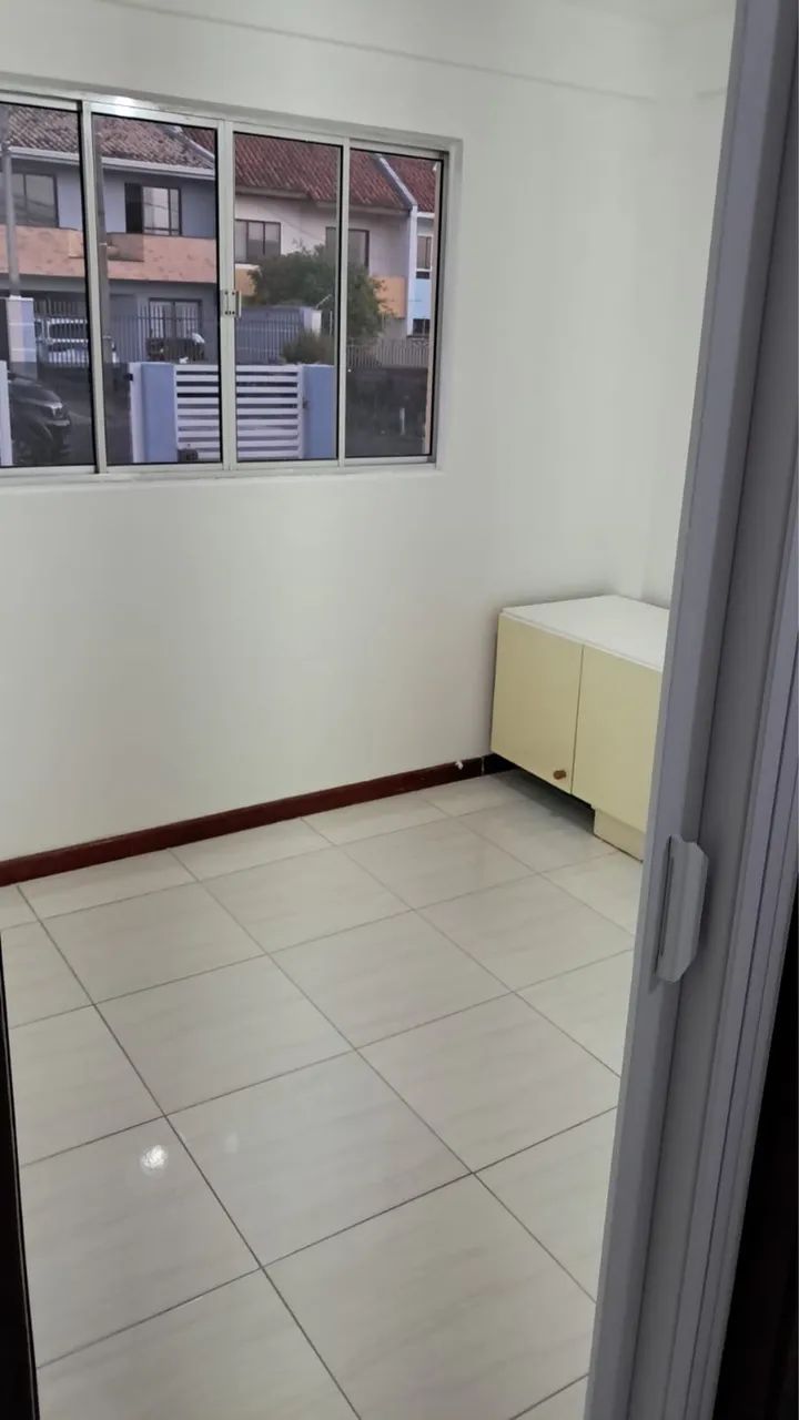 Alugo apartamento 2 quartos com vaga de garagem  - Foto 3