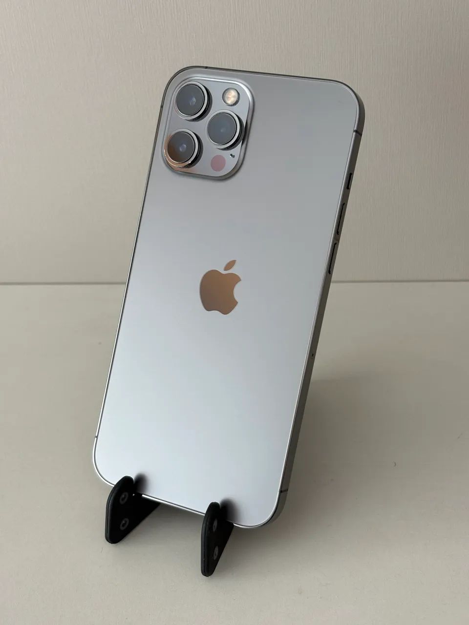 iPhone 12 Pro Max - Celulares e Smartphones - Centro, Lauro de