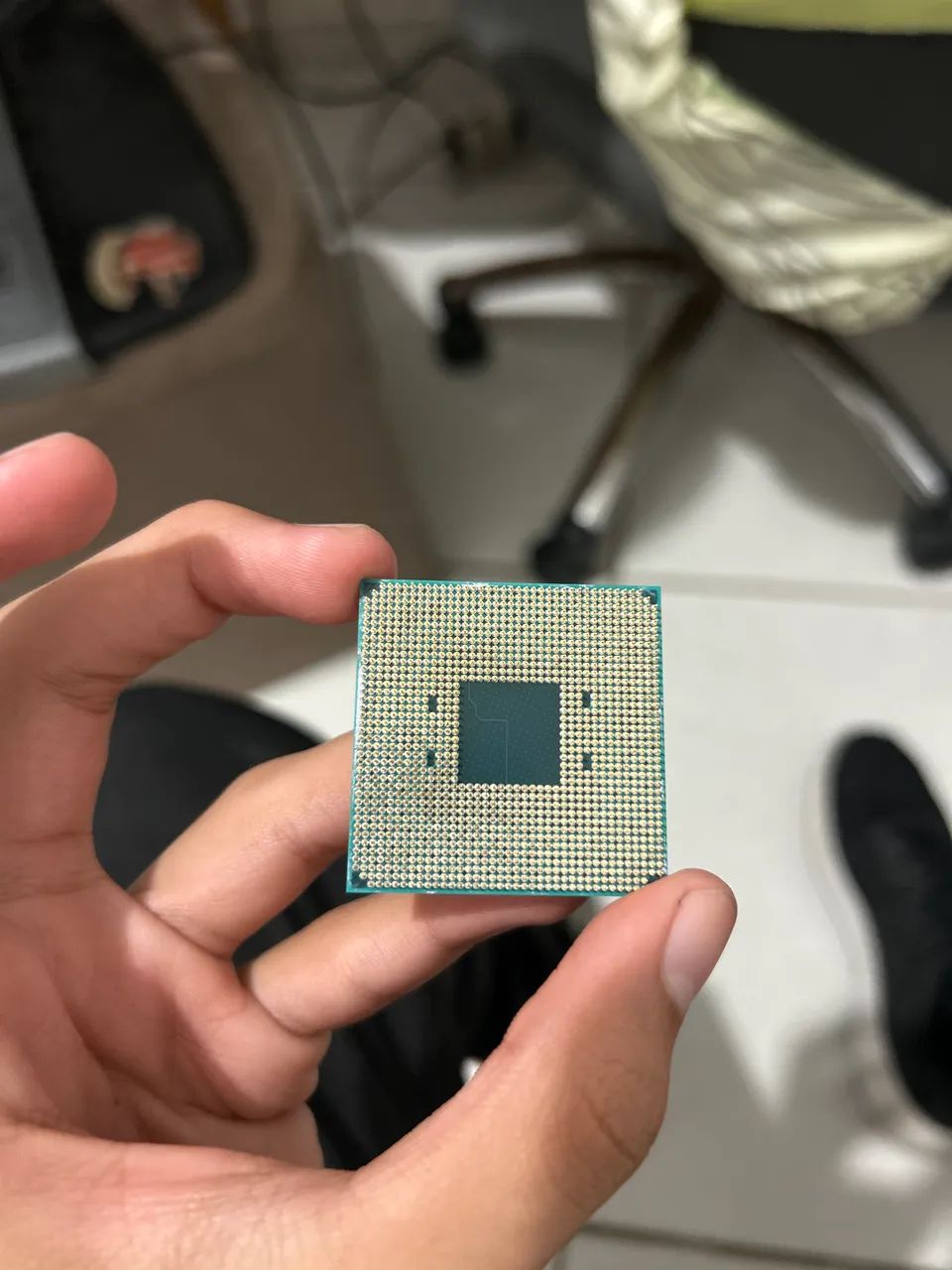 AMD Ryzen 3 Pro 4350G  - Foto 3
