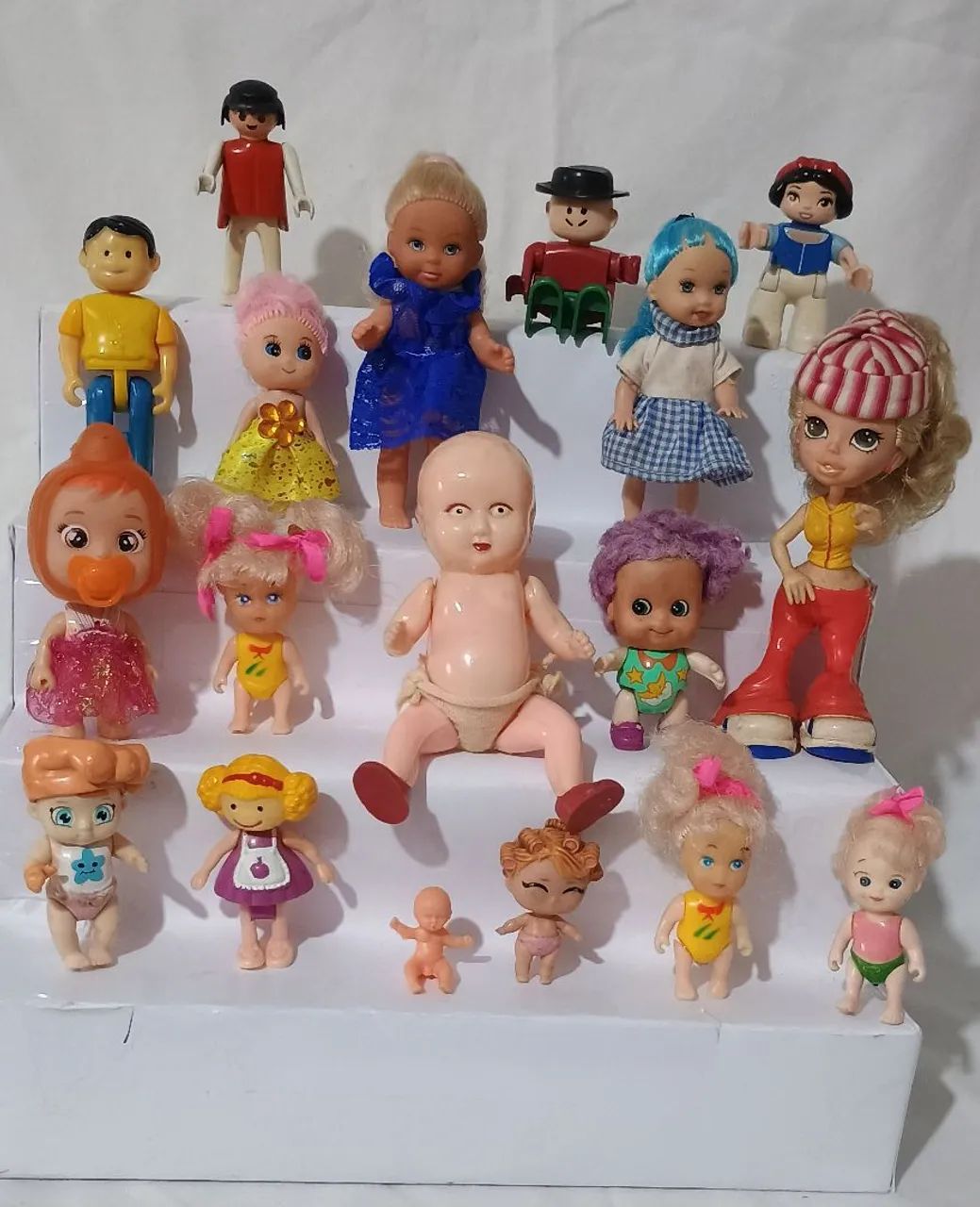 Lote de mini bonecas antigas 