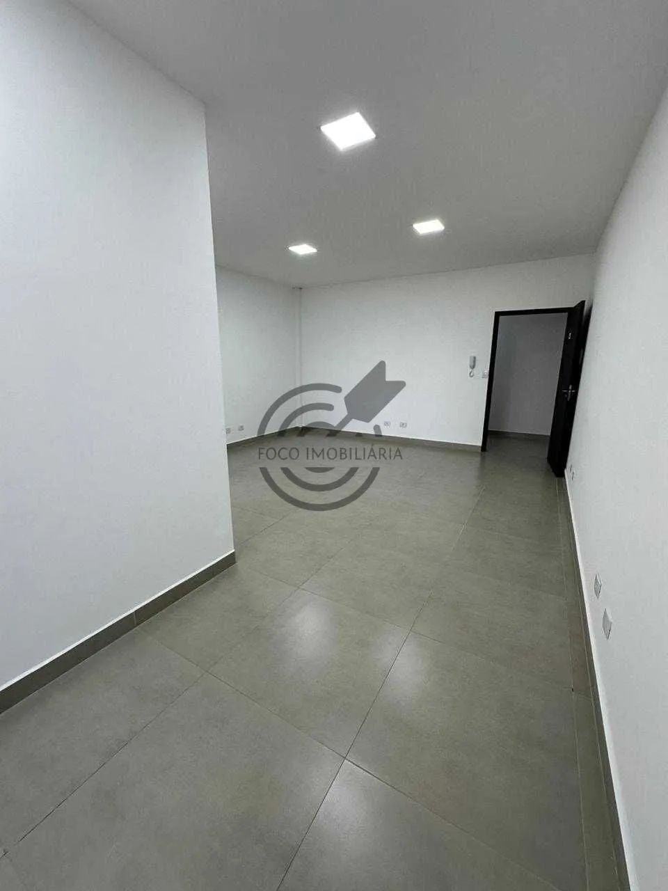 Sala comercial Em edifício jardim do paço Sorocaba alto da boa vista. - Foto 3