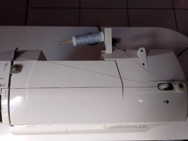 Máquina de Costura Singer Brilhance - Foto 5