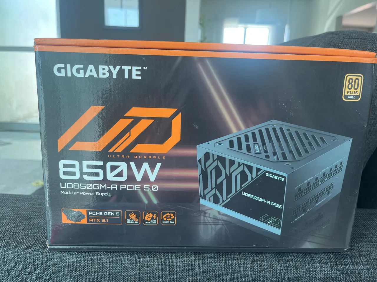 Fonte 850W Gigabyte Ud850gm Modular Gold (Lacrada / Nova)