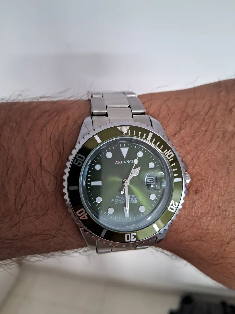 Lindo relógio de pulso marca Arlanch verde - Foto 5
