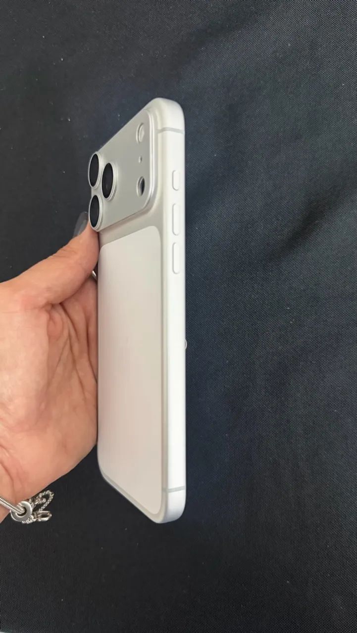 iPhone 17 pro Max 256gb - Perfeito estado com menos de 1 ano - Foto 4