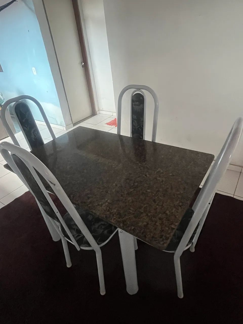Mesa de mármore 