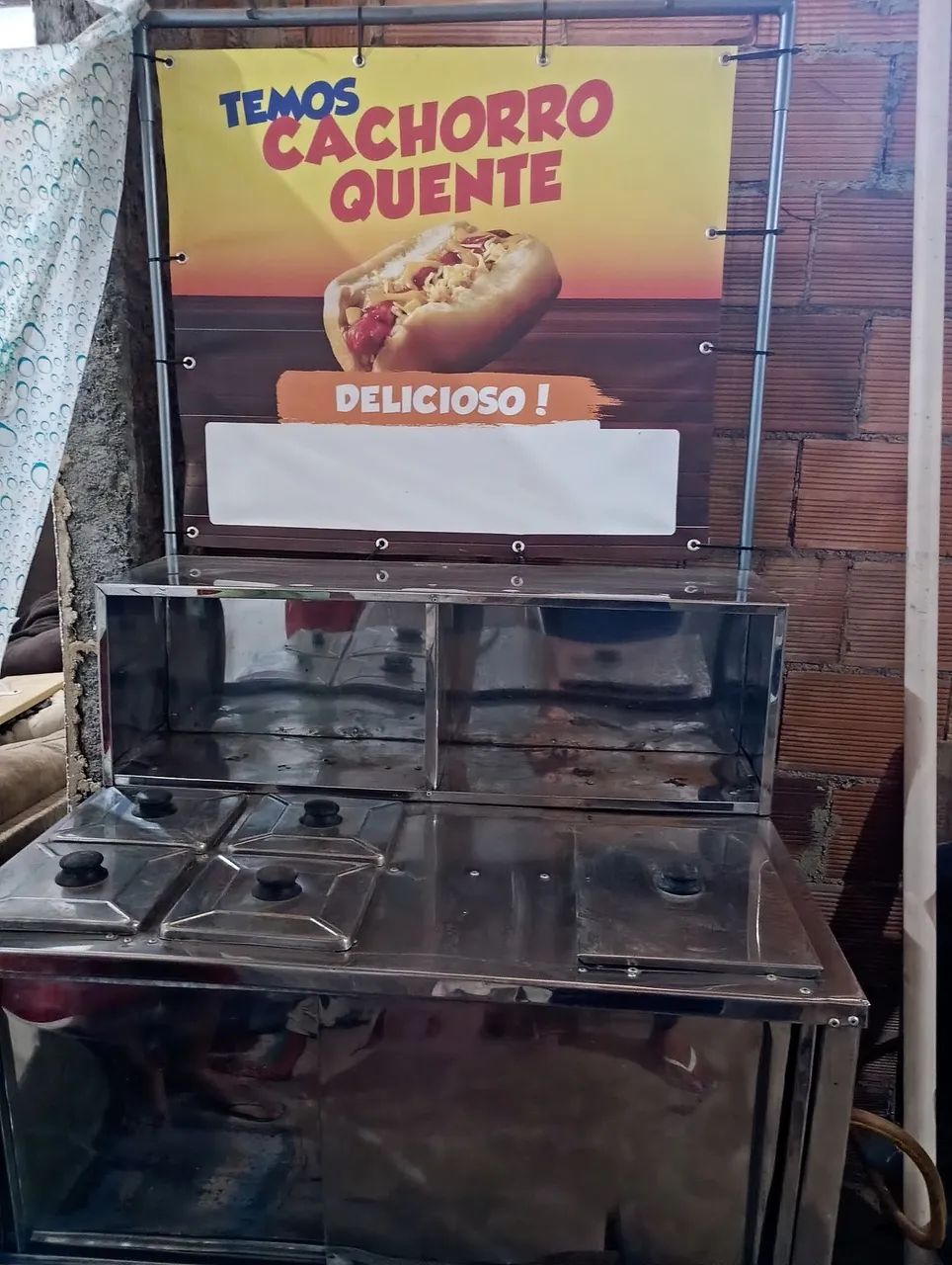 Carroça de cachorro quente