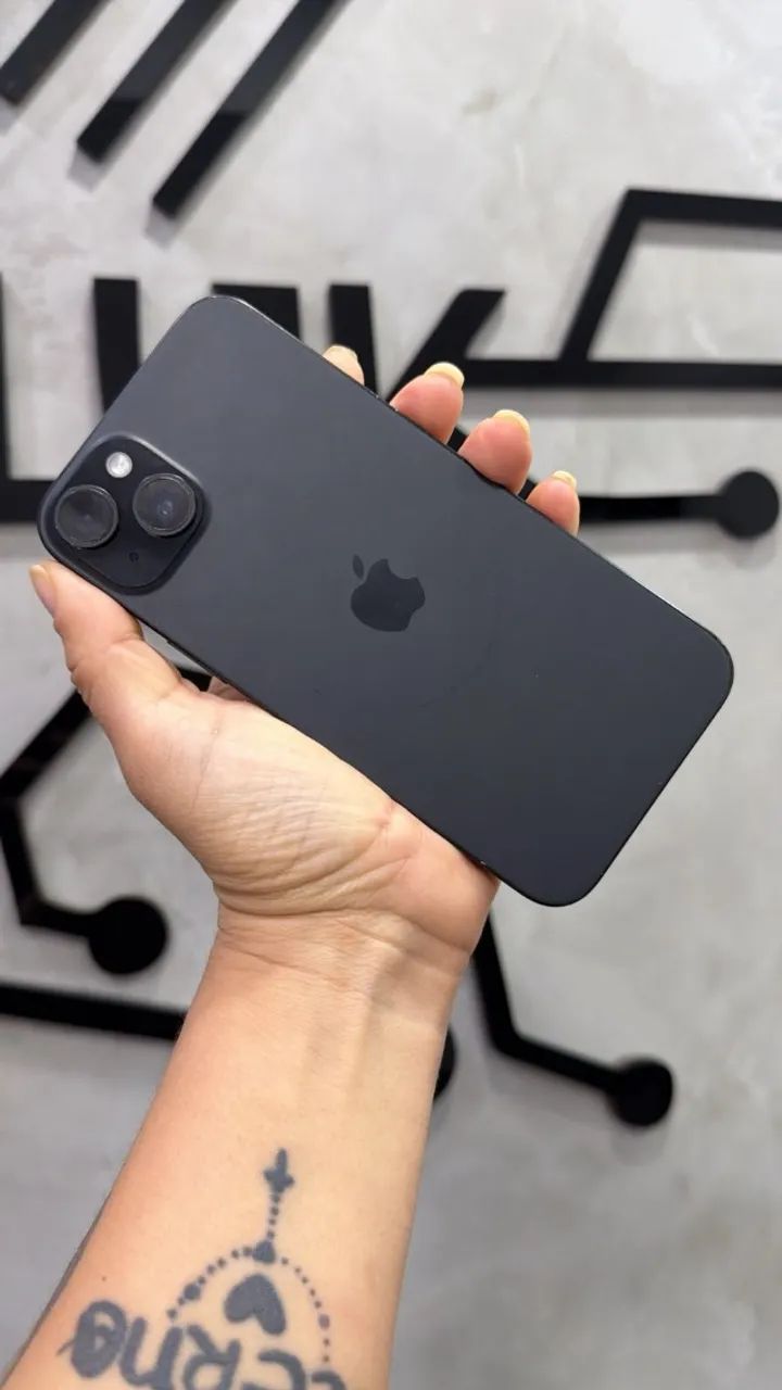 ? iPhone 15 Plus Black - 256GB