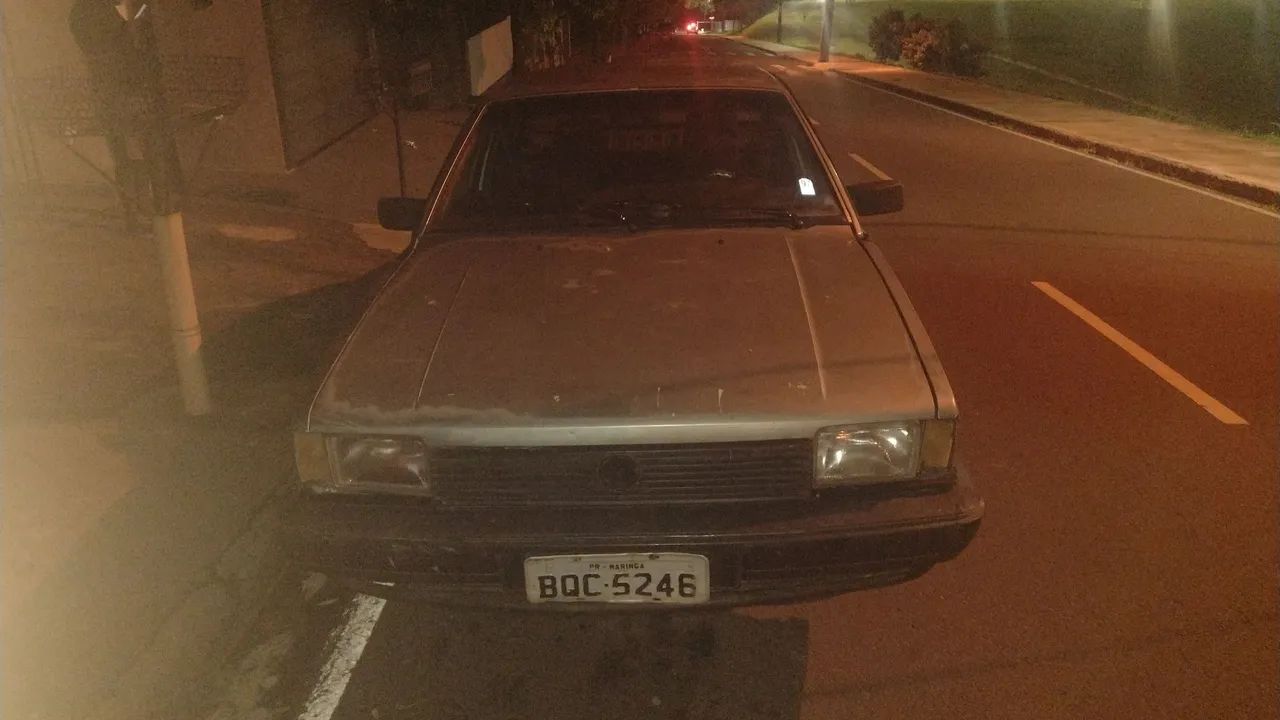 Volkswagen Santana Glsi / GLS 1.8/ 2.0 (álcool) 1988