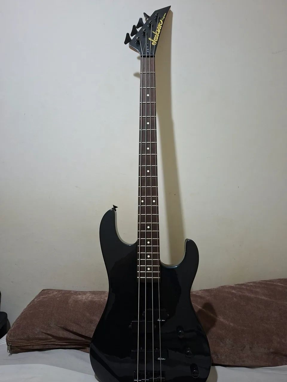 Contra baixo Jackson  - Foto 2