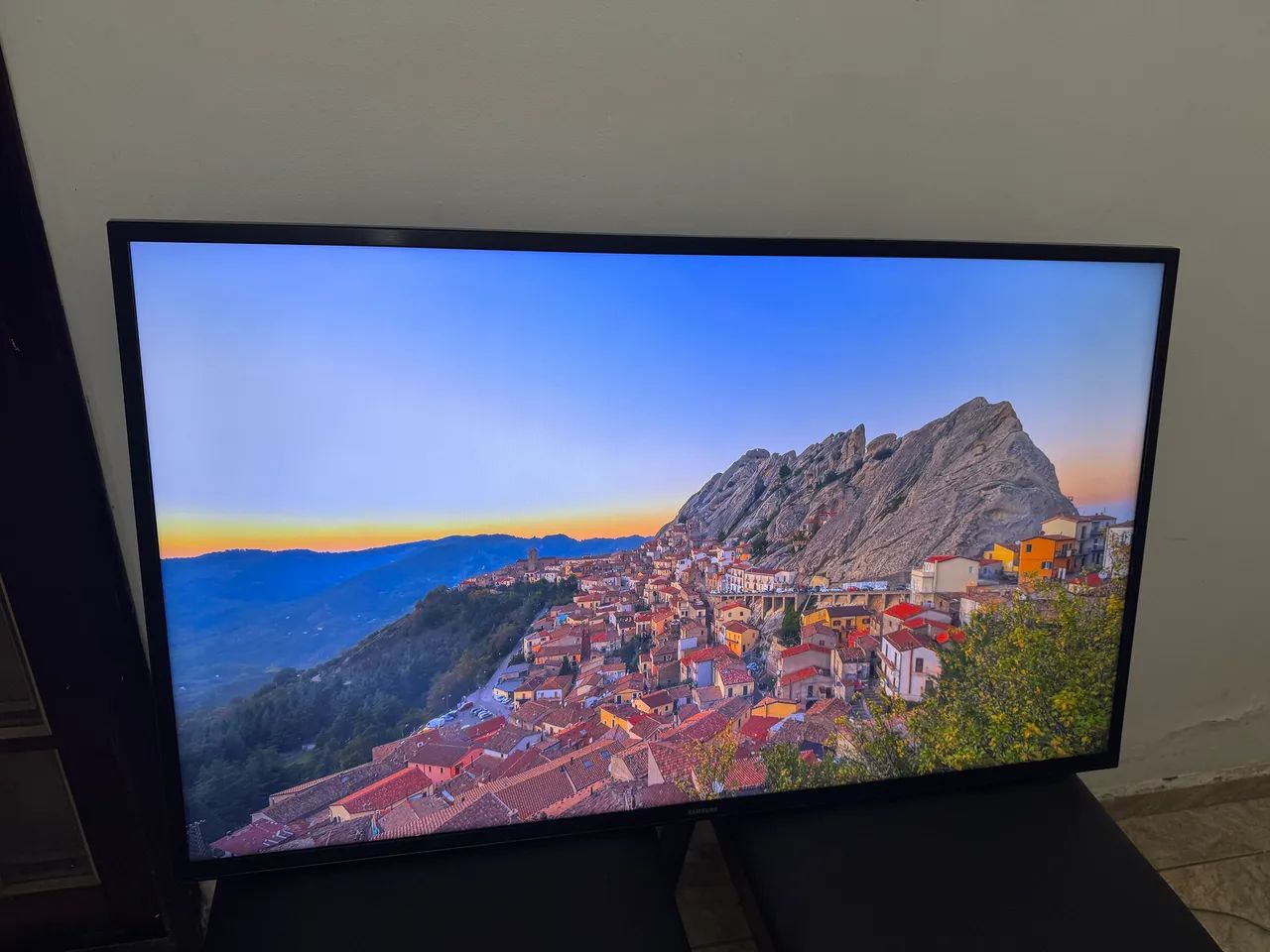 Tv Smart Samsung 4K 43 Polegadas, Seminovo!! - Foto 5